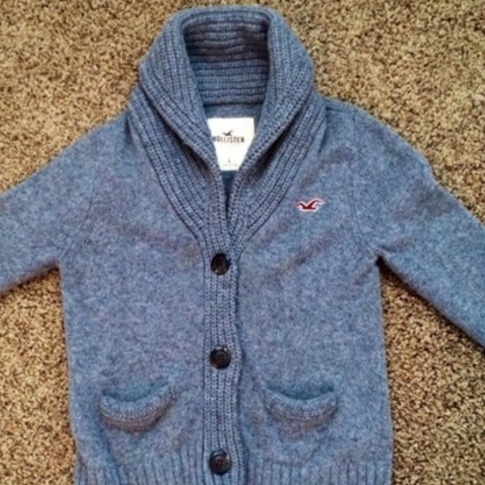 Hollister knit sweater